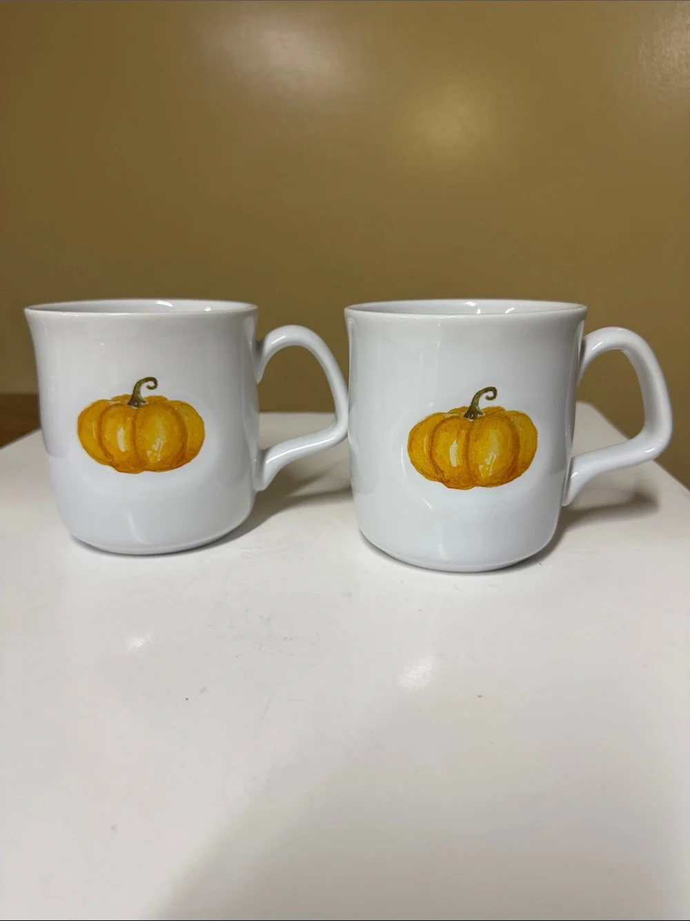 Williams Sonoma Sugar Pumpkin Collection Coffee Mugs Fall Harvest 12oz set of 2